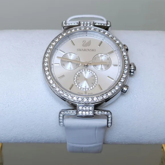 SWAROVSKI『Era Journyウォッチ』 SWAROVSKI『Era Journyウォッチ』